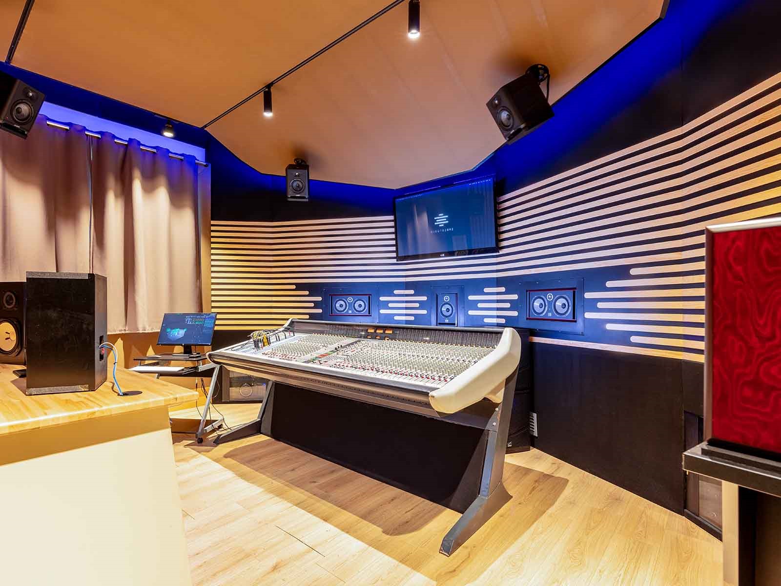 1901 Factory Studio Di Registrazione E Sala Prove A Bergamo